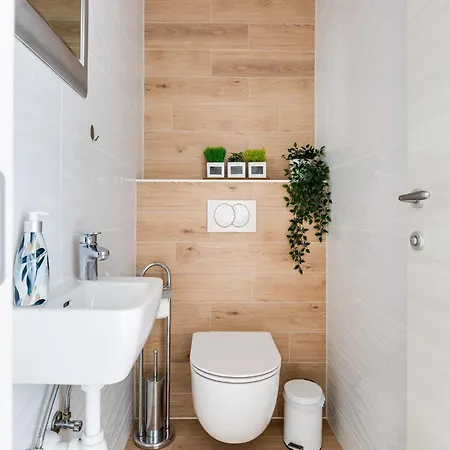 Stella Maris 2bdr, Balcony, Sea View, Garage, Bbq Apartamento