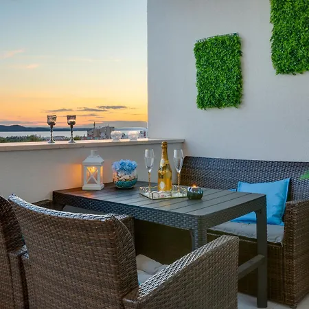Stella Maris 2bdr, Balcony, Sea View, Garage, Bbq شقة *