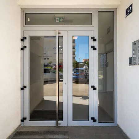 Apartman Stella Maris 2bdr, Balcony, Sea View, Garage, Bbq Zadar