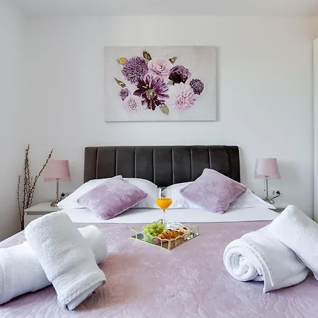 Stella Maris 2bdr, Balcony, Sea View, Garage, Bbq Apartamento