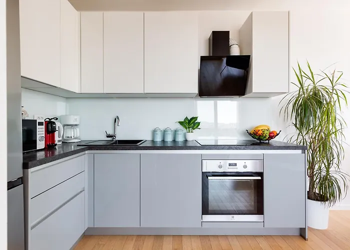 Apartment Stella Maris 2bdr, Balcony, Sea View, Garage, Bbq